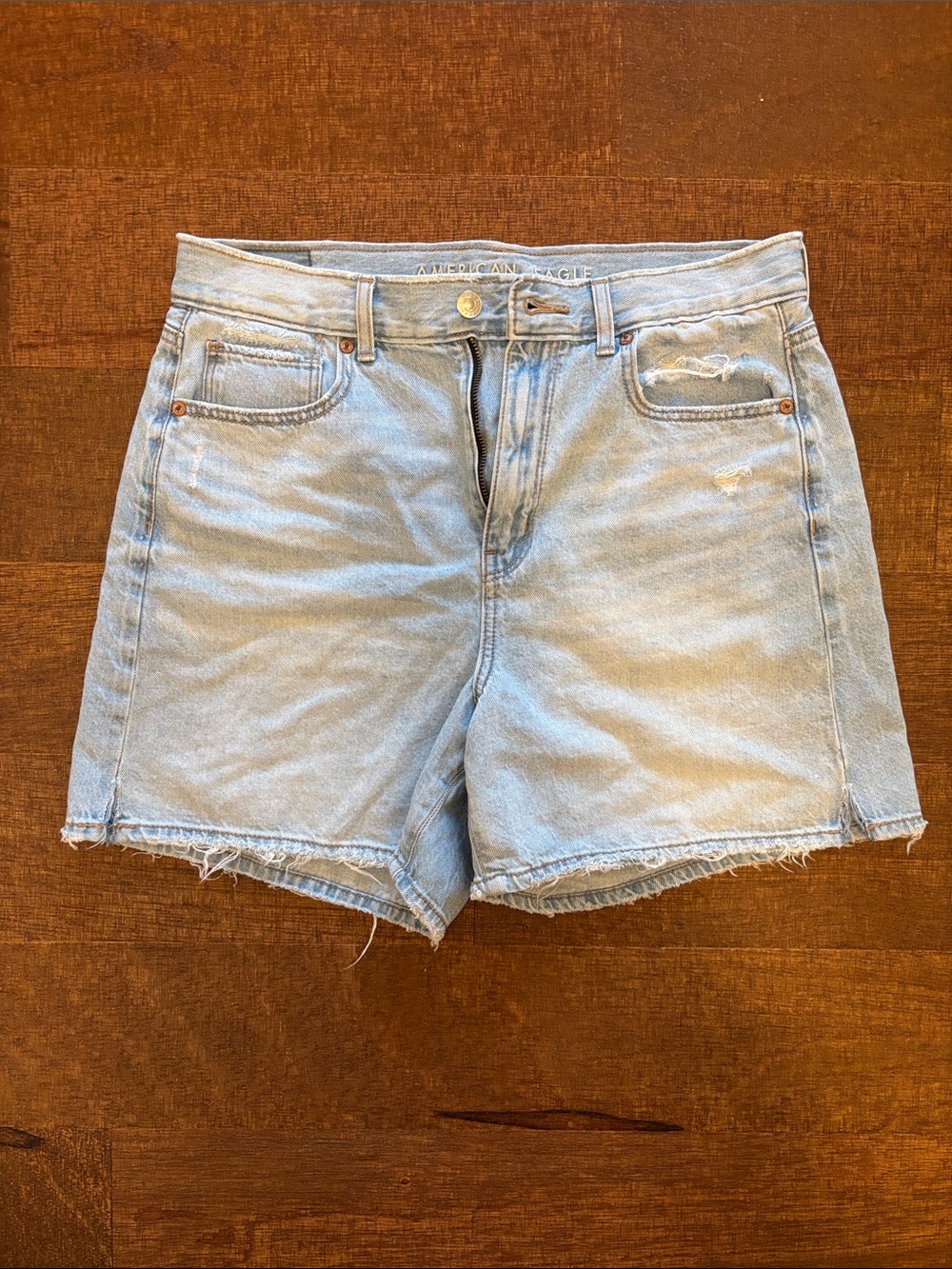 American Eagle highest rise baggy short